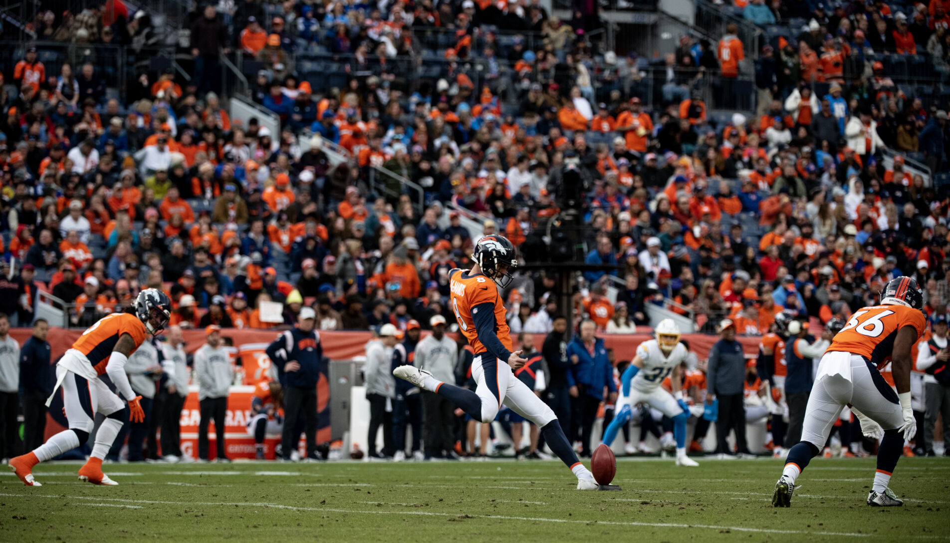 010823-sports-broncos 22.JPG